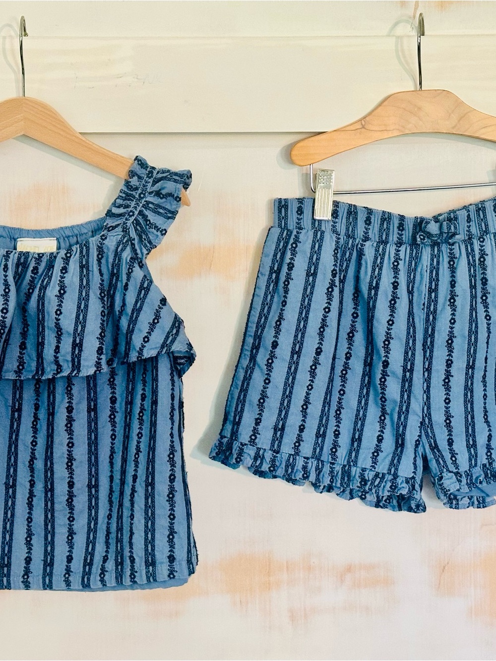 Rachel Zoe Girls Blue Striped Ruffle Tank & Shorts Set